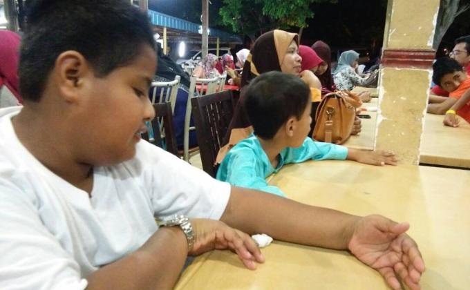 Program Menyantuni Anak Yatim Sempena Ramadhan Al Mubarak 1438H/2017M