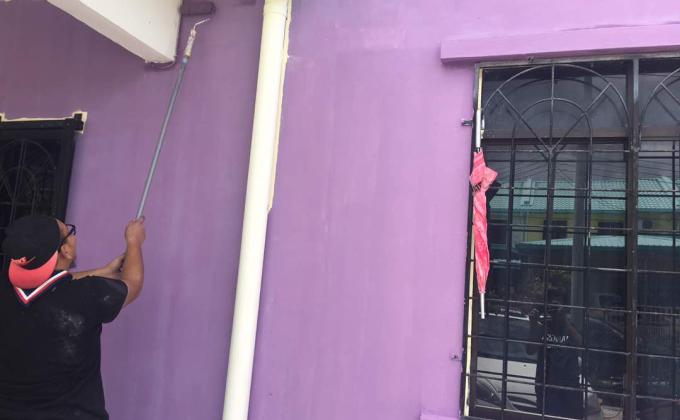 MENGHIAS RUMAH PENGAKAP