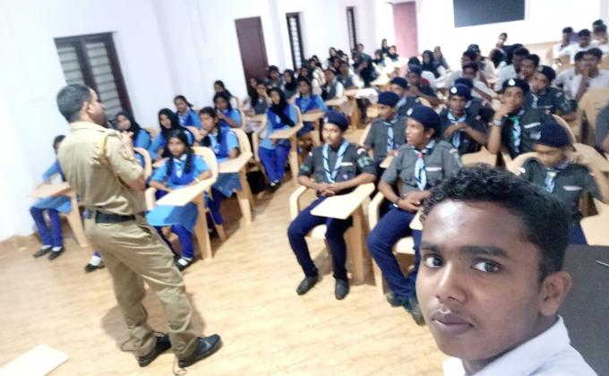 Traffic awareness class