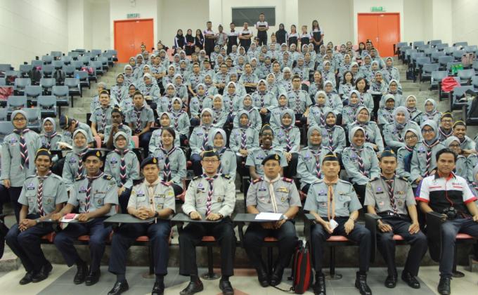 Vigil dan Majlis Pertabalan Ahli baru KLKM USM Sidang 2017/2018