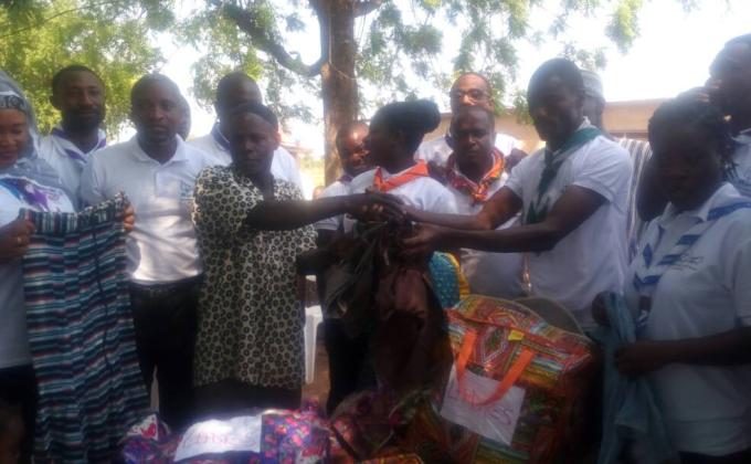THE NATIONAL MOP COORDINATORS DONATES ITEMS TO FIHINI VILLAGE IN TOLOON DISTRICT -TAMALE.