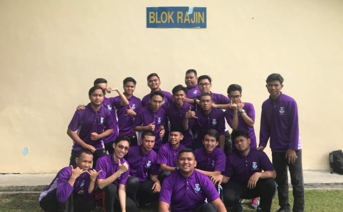 Projek mengecat sekolah