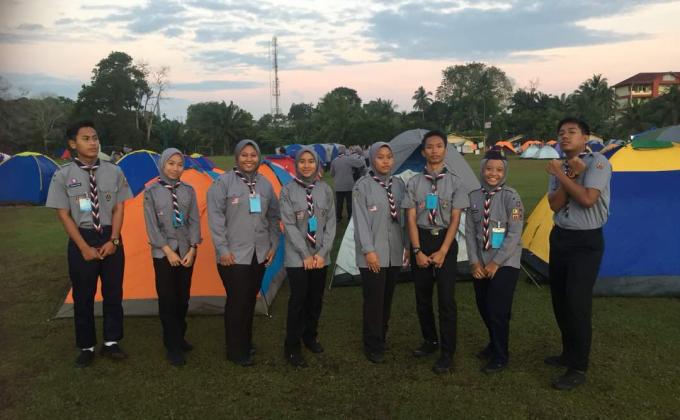 Aktiviti dijalankan di SMK Lokman Hakim . Aktiviti khidmat masyarakat dimulakan dengan membersihkan kawasan perkuburan Lok Heng . kemudian memulakan aktiviti LH survivol bersama sama . Aktiviti diteruskan dengan malam kebudayaan