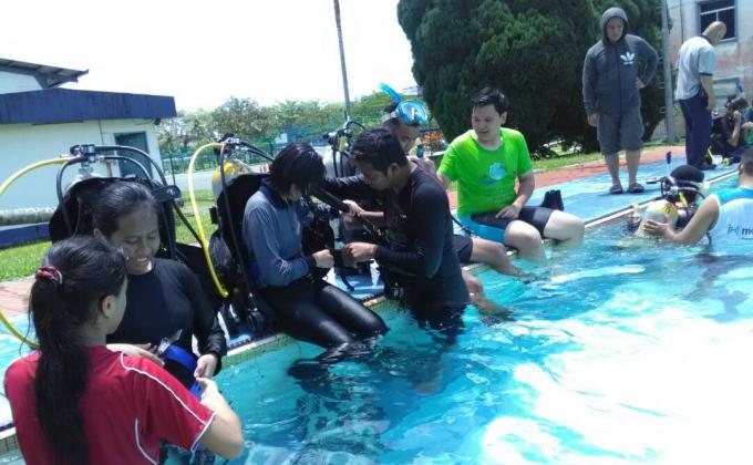 Scuba for a better world