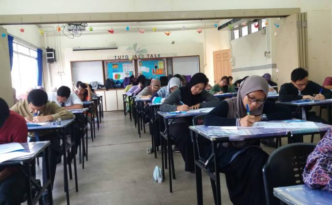 Pemeriksaan Mei Semester 8