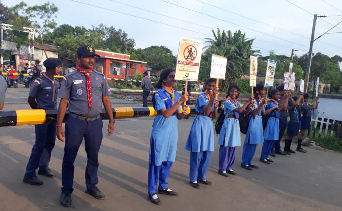 Railway Crossing Awareness Service