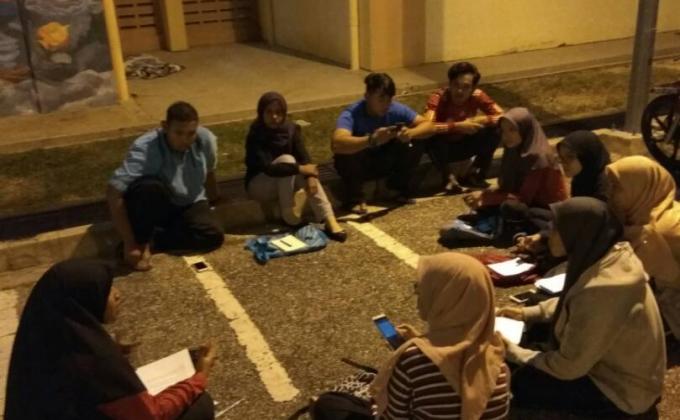 The meeting with the other team members
