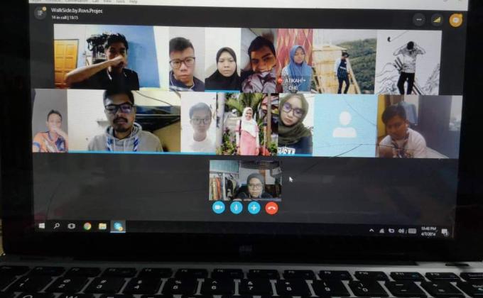 "WalkSide by Rovs Project" Our 2nd meeting via Skype