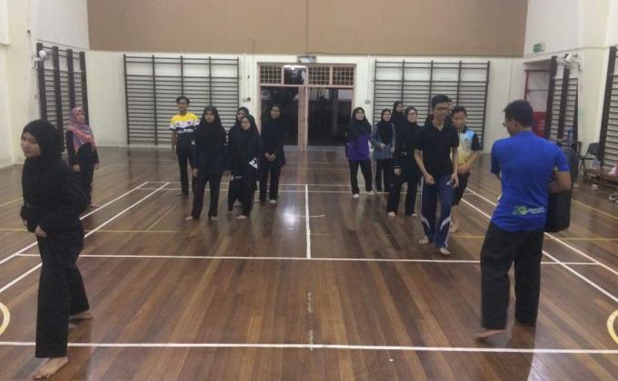 Latihan Persediaan Olahraga Silat
