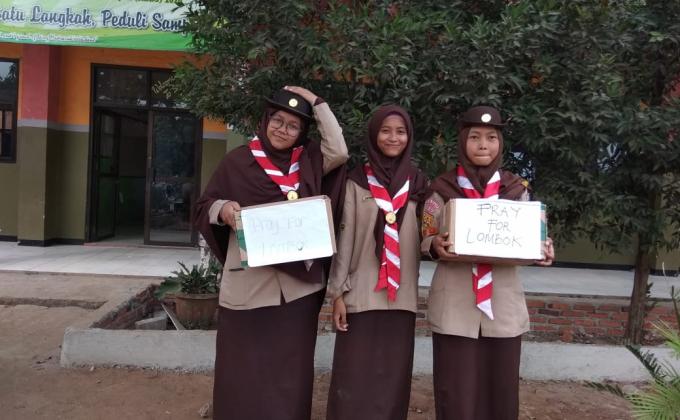 Pramuka peduli lombok 