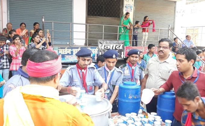 Service in durga puja festival