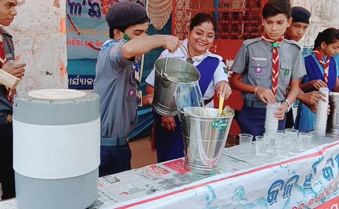 Day 6 of JALACHHATRA SERVICE  CAMP (Cold water and soft drink distribution program)
