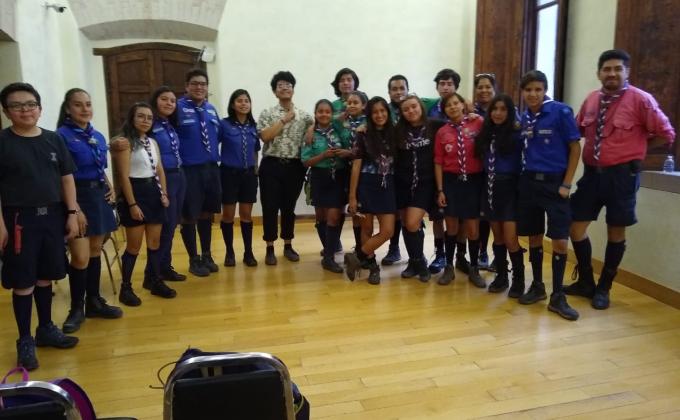 Conociéndonos a través de la cultura por útiles escolares