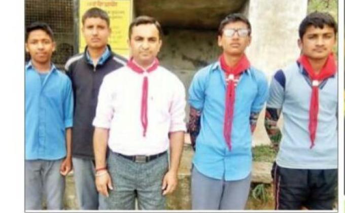 11  जून 2019"स्वच्छ जल अभियान" राजकीय वरिष्ठ माध्यमिक विद्यालय प्रेसी के स्काउट मास्टर व प्रभारी देवदार ईको क्लब ने प्राकृतिक व पारंपरिक जल स्रोतों,पानी की तीन बावडीयो व पशुओं के पीने की खुरली  की सफाई की  
