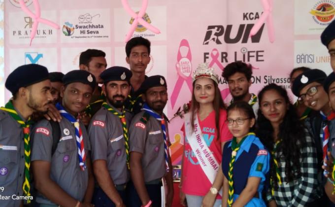 Service in Marathon for Breast Cancer Awareness