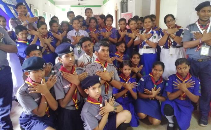 where is the peace .peace makes a better world 