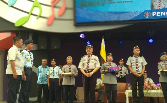 Majlis Pemakaian Lencana & Penyampaian Sijil Perakuan Lulus Pengakap Raja