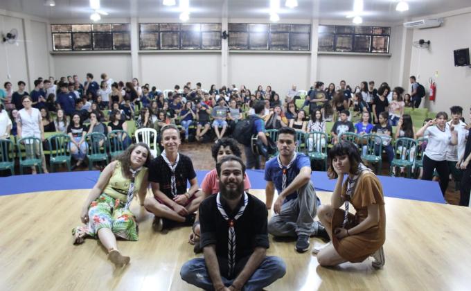 Artifique-se: a arte como método de desenvolvimento