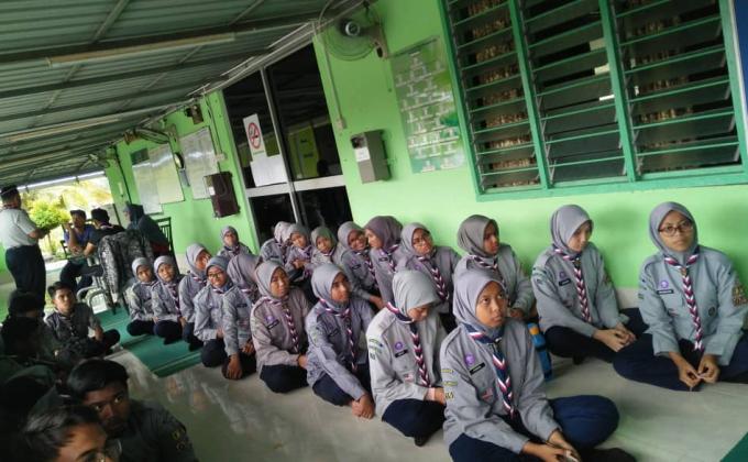 Pengakap tetap diteruskan. 