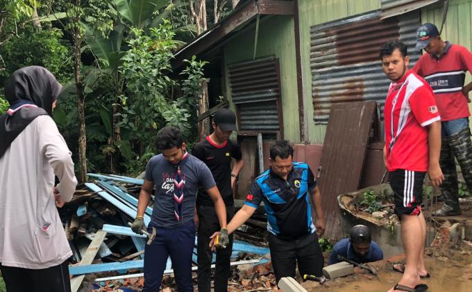 SUKARELAWAN KELANA BLACKFLURRY 