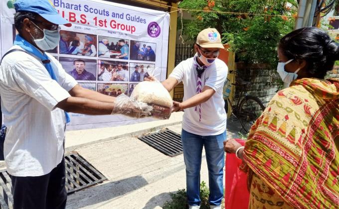 Help to Needy people During pandemic Covid 19