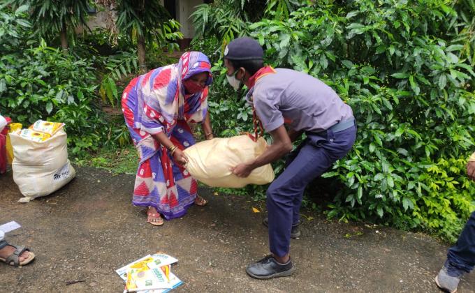 Distribution ration to migrant labourers and physical Challenge person 