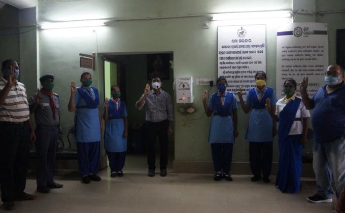 Distribution of Hand sanitizer machine 