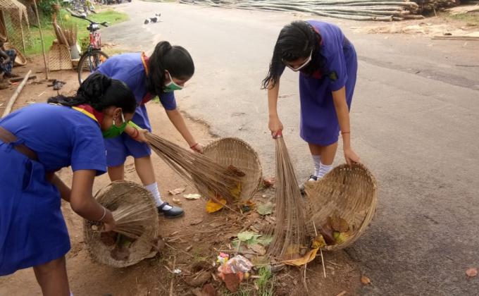 Clean India green India......