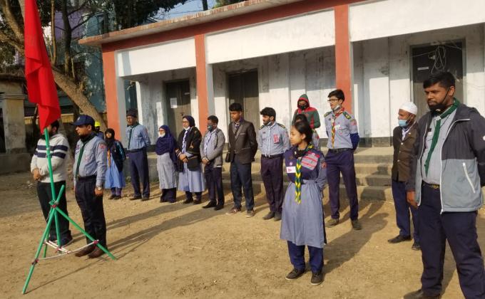 ৪র্থ নাটোর জেলা রোভার মেট কোর্স - ক্রু মিটিং এ এস.আর.এম'র ভূমিকা পালন
