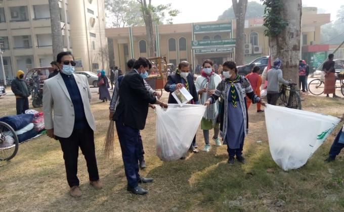 পরিষ্কার পরিচ্ছন্ন অভিযান,  রাজশাহী বিশ্ববিদ্যালয় রোভার স্কাউট গ্রুপ 