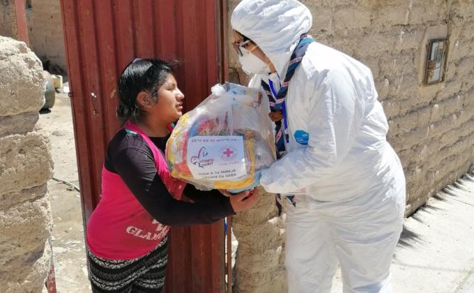 "Cuida tu familia quedate en casa"
