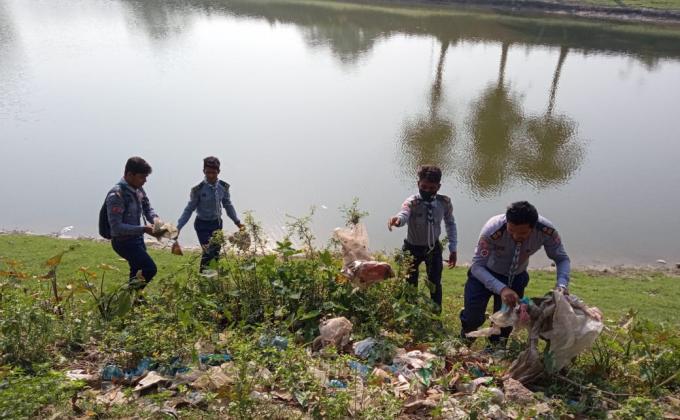 প্লাস্টিক টাইড টার্নার চ্যালেঞ্জ ব্যাজ