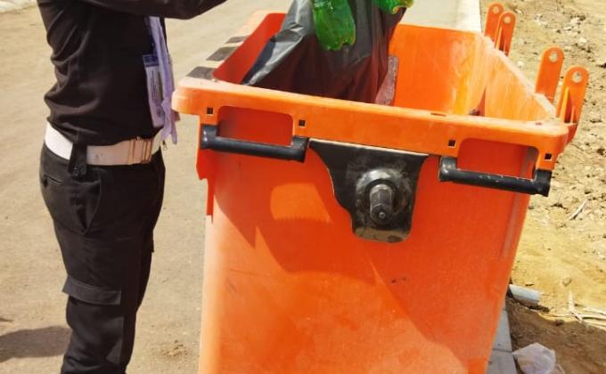 plastic tide turners