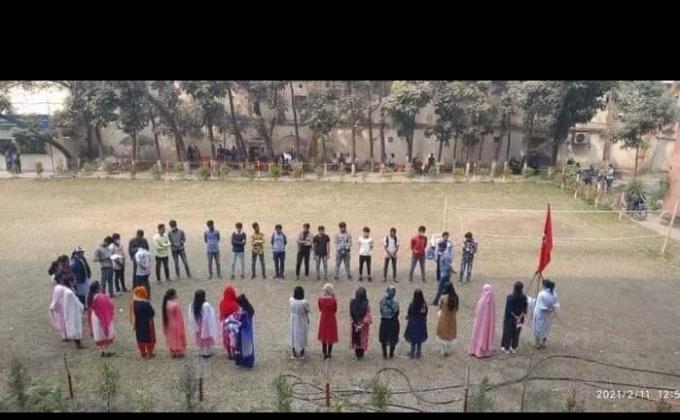 special crew meeting 