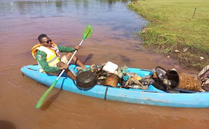 repoussons la marée plastique