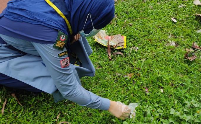 Plastic Tide Turners Badge 
