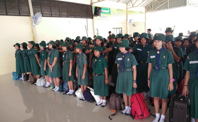 การอยู่ค่ายพักแรมลูกเสือ-เนตรนารี ร.ร.ประดู่แดง-แควอ้อม