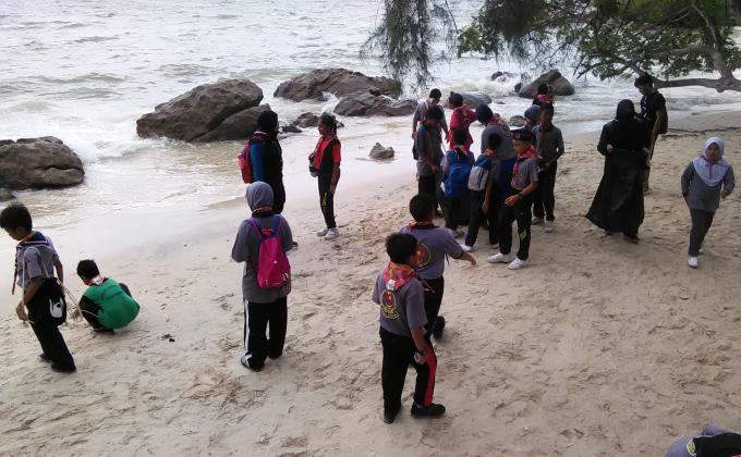 BAYU KEAMANAN DI PANTAI TELUK BAYU, PULAU PINANG 2017