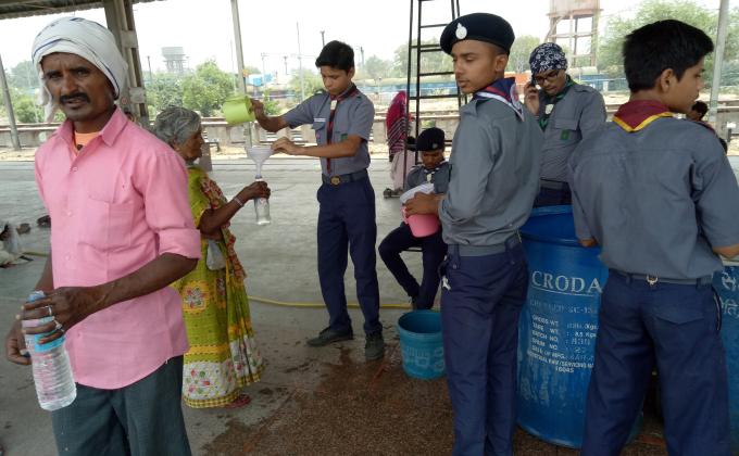 Free Water Service At Mathura