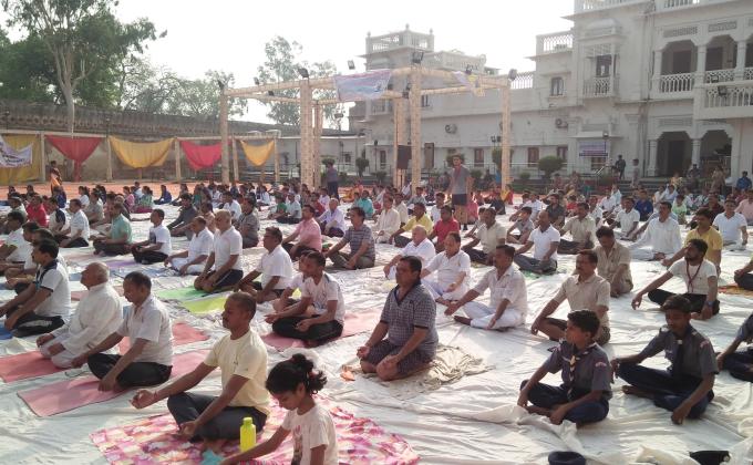 4th  international yoga day
