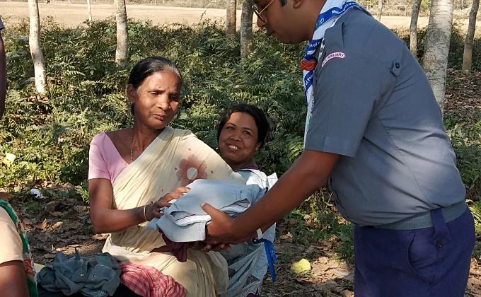 Worm Cloths Distribution
