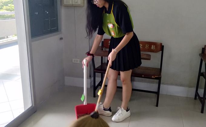 กวาดห้อง