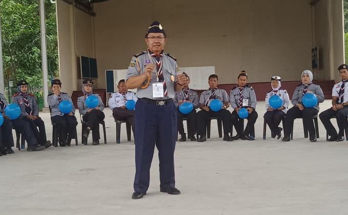 kongsi kegembiraan dengan peserta mop Sabah