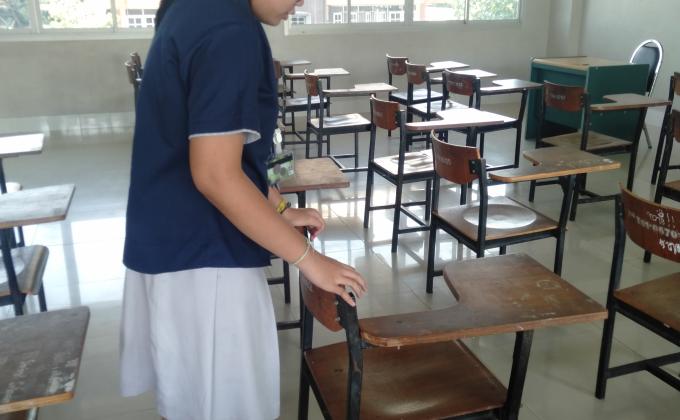 จัดโต๊ะ