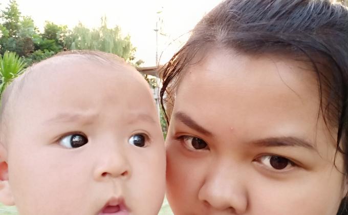 เลี้ยงน้อง