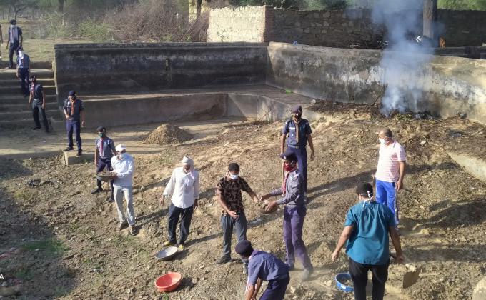 तालाब की सफाई