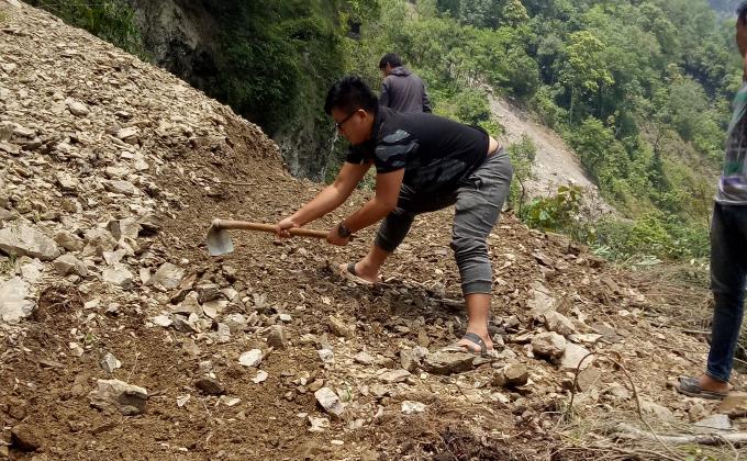 clearing the road block