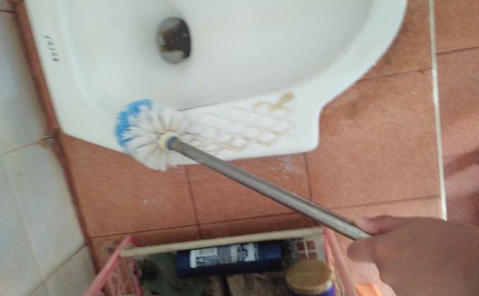 ล้างห้องนํ้า