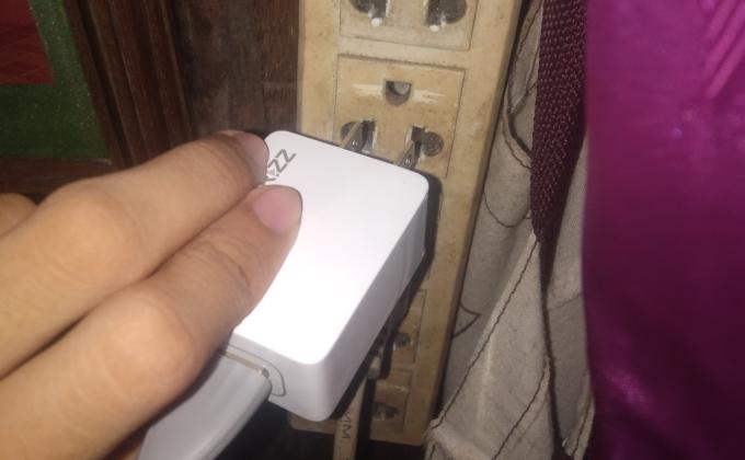 ประหยัดไฟ