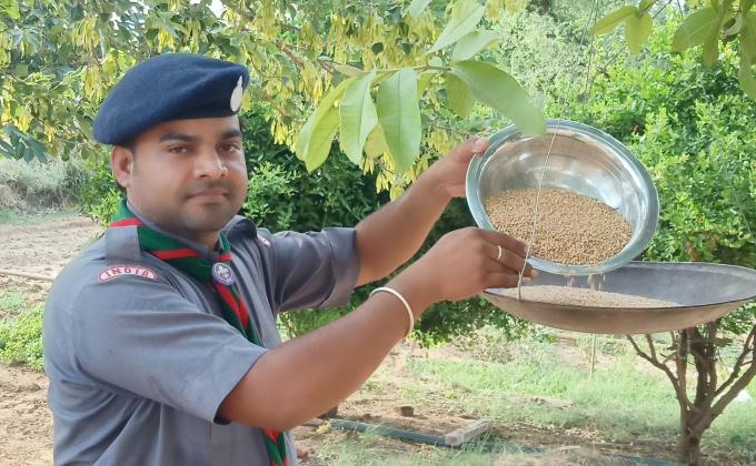 चुगा पात्र लगाओ अभियान